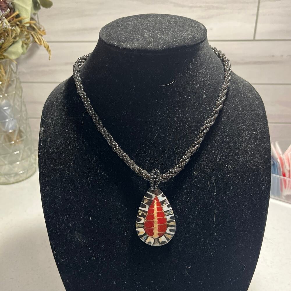 Beaded necklace